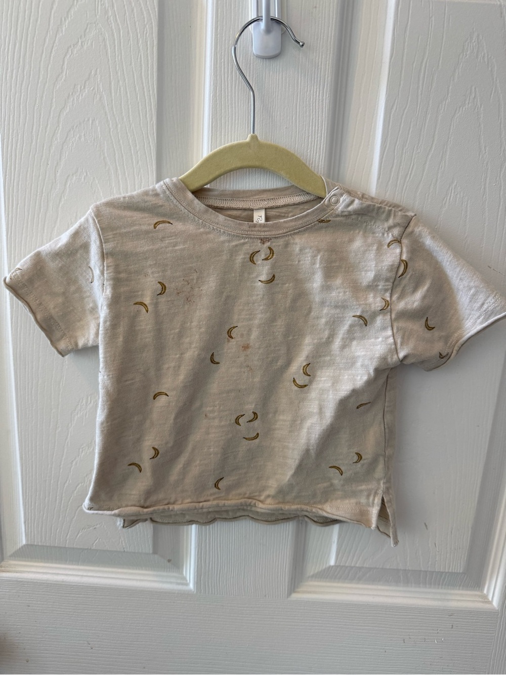 Rylee + Cru Banana Print Tee 12–18M Beige Short Sleeve Shirt